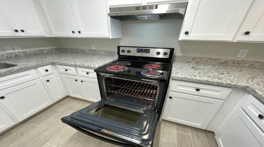 3005 E Price St, LAREDO, Texas 78043, 2 Bedrooms Bedrooms, 5 Rooms Rooms,1 BathroomBathrooms,Residential,For Rent,3005 E Price St,20263630