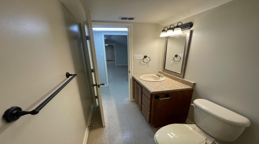 2202 OKane St, LAREDO, Texas 78043, 1 Bedroom Bedrooms, 2 Rooms Rooms,1 BathroomBathrooms,Residential,For Rent,2202 OKane St,20263632