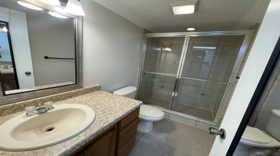 2202 OKane St, LAREDO, Texas 78043, 1 Bedroom Bedrooms, 2 Rooms Rooms,1 BathroomBathrooms,Residential,For Rent,2202 OKane St,20263632