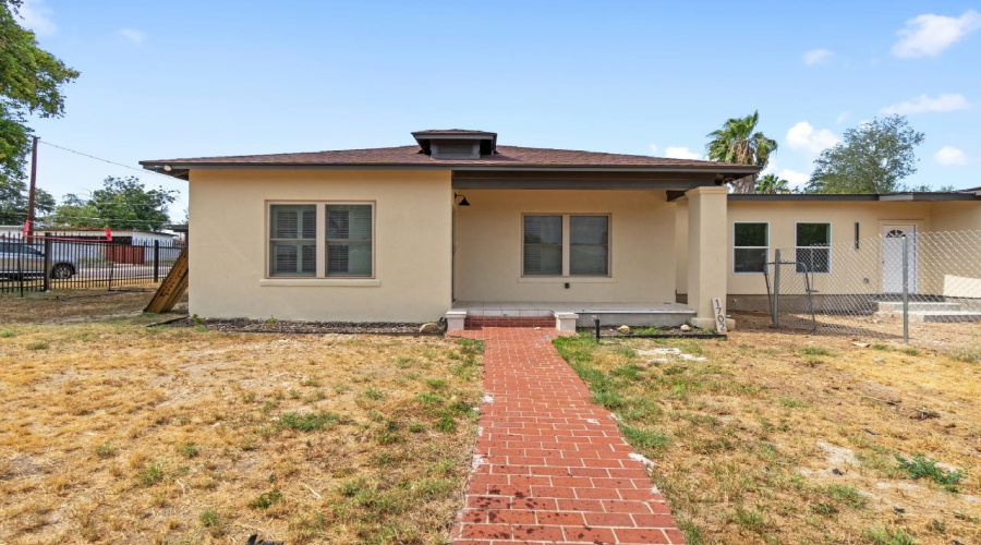 1702 OKane St, LAREDO, Texas 78043, ,Multi-family,For Sale,1702 OKane St,20263622