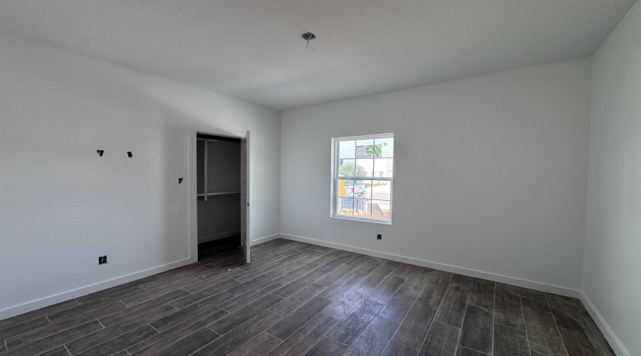 5709 St. Joan of Arc Lp., Laredo, Texas 78046, 3 Bedrooms Bedrooms, 3 Rooms Rooms,2 BathroomsBathrooms,Residential,For Sale,5709 St. Joan of Arc Lp.,20262191