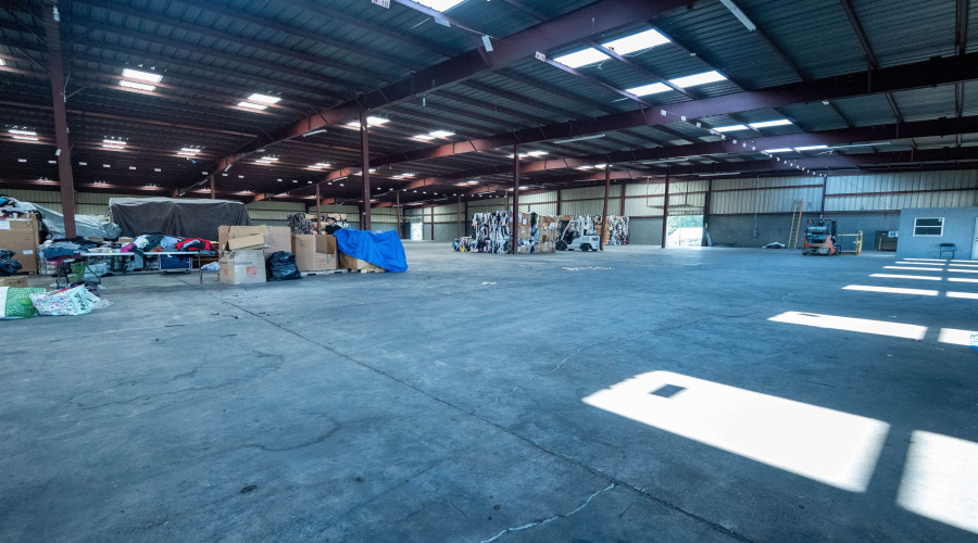 1001 Guatemozin St, Laredo, Texas 78043, 1 Bedroom Bedrooms, 11 Rooms Rooms,2 BathroomsBathrooms,Commercial/industrial,For Rent,1001 Guatemozin St,20263643
