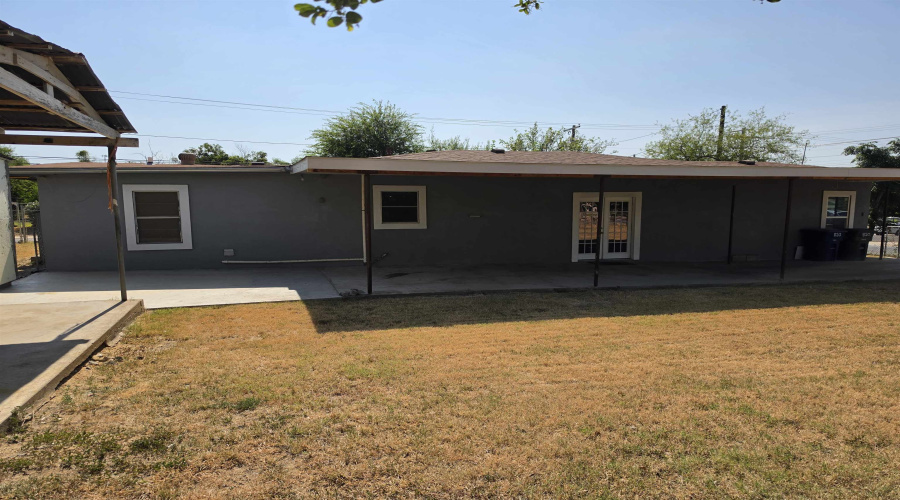820 Stewart St, Laredo, Texas 78040, 4 Bedrooms Bedrooms, 6 Rooms Rooms,2 BathroomsBathrooms,Residential,For Sale,820 Stewart St,20263636