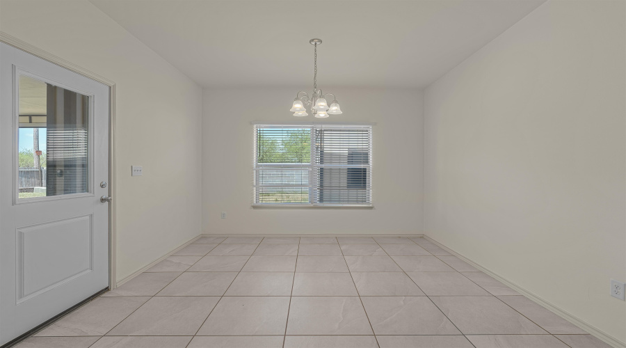 1601 Ann Harbor St, Laredo, Texas 78045, 4 Bedrooms Bedrooms, 7 Rooms Rooms,2 BathroomsBathrooms,Residential,For Sale,1601 Ann Harbor St,20263639