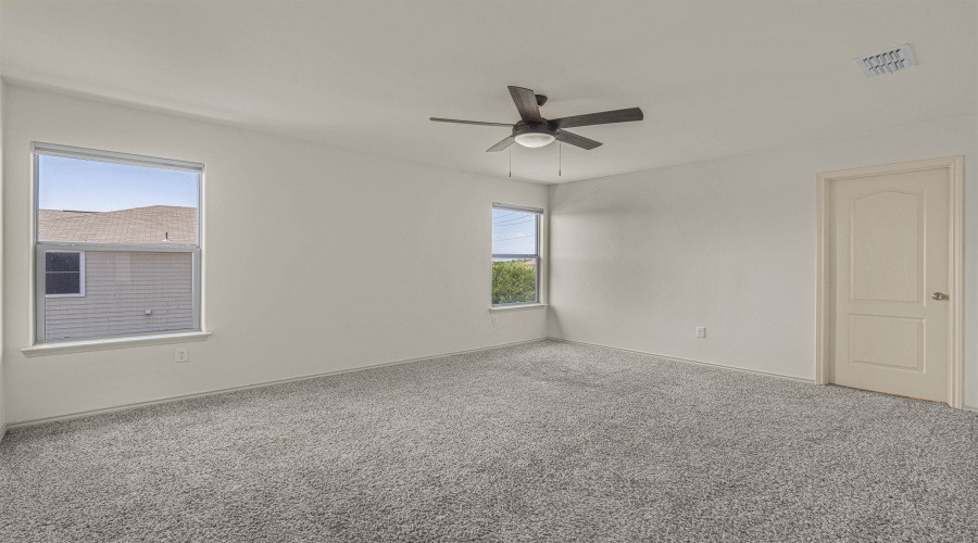 1601 Ann Harbor St, Laredo, Texas 78045, 4 Bedrooms Bedrooms, 7 Rooms Rooms,2 BathroomsBathrooms,Residential,For Sale,1601 Ann Harbor St,20263639
