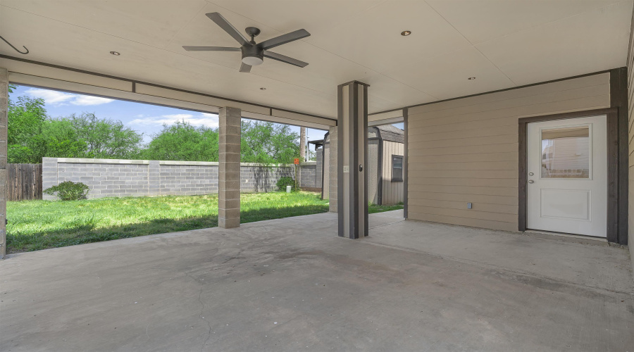 1601 Ann Harbor St, Laredo, Texas 78045, 4 Bedrooms Bedrooms, 7 Rooms Rooms,2 BathroomsBathrooms,Residential,For Sale,1601 Ann Harbor St,20263639