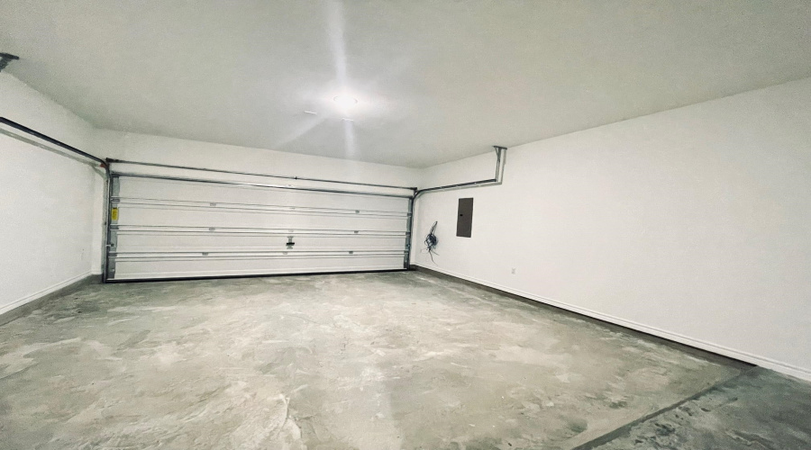 9915 Borna, LAREDO, Texas 78045, 3 Bedrooms Bedrooms, 6 Rooms Rooms,2 BathroomsBathrooms,Residential,For Rent,9915 Borna,20263640