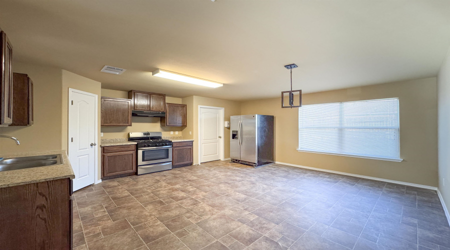 1525 Cozumel Dr, Laredo, Texas 78046, 3 Bedrooms Bedrooms, 6 Rooms Rooms,2 BathroomsBathrooms,Residential,For Rent,1525 Cozumel Dr,20263644
