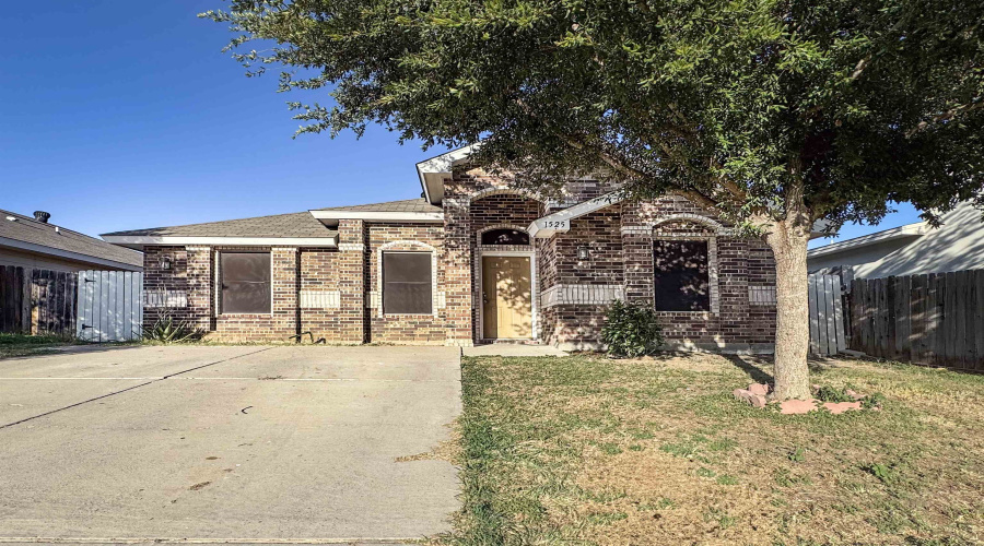 1525 Cozumel Dr, Laredo, Texas 78046, 3 Bedrooms Bedrooms, 6 Rooms Rooms,2 BathroomsBathrooms,Residential,For Rent,1525 Cozumel Dr,20263644