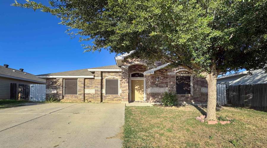 1525 Cozumel Dr, Laredo, Texas 78046, 3 Bedrooms Bedrooms, 6 Rooms Rooms,2 BathroomsBathrooms,Residential,For Rent,1525 Cozumel Dr,20263644