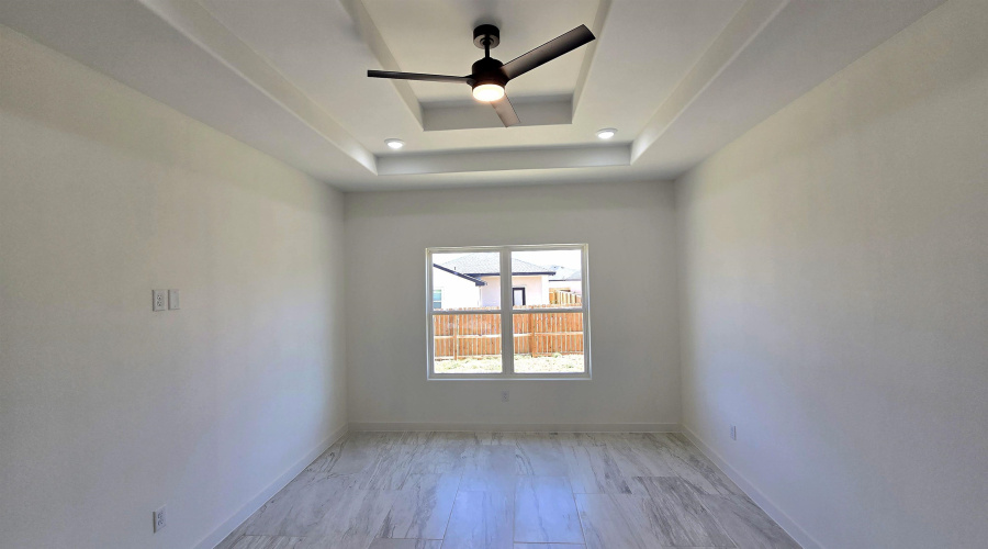 6006 Heather Loop, Laredo, Texas 78041, 3 Bedrooms Bedrooms, 4 Rooms Rooms,2 BathroomsBathrooms,Residential,For Sale,6006 Heather Loop,20263646