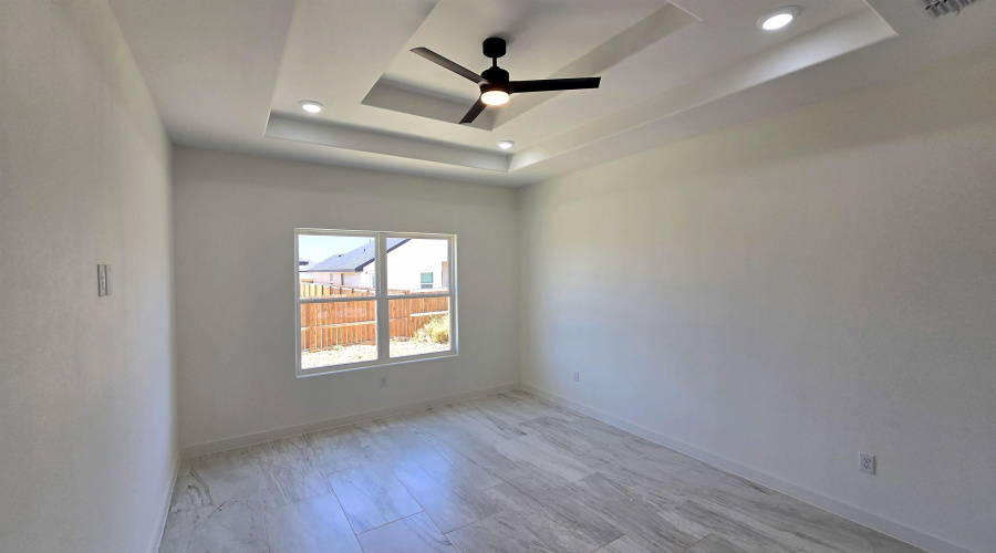 6006 Heather Loop, Laredo, Texas 78041, 3 Bedrooms Bedrooms, 4 Rooms Rooms,2 BathroomsBathrooms,Residential,For Sale,6006 Heather Loop,20263646