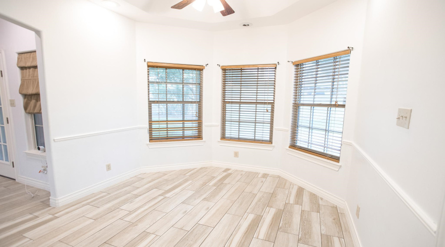 3811 Copper Bend Dr, Laredo, Texas 78045, 4 Bedrooms Bedrooms, 8 Rooms Rooms,2 BathroomsBathrooms,Residential,For Sale,3811 Copper Bend Dr,20263653