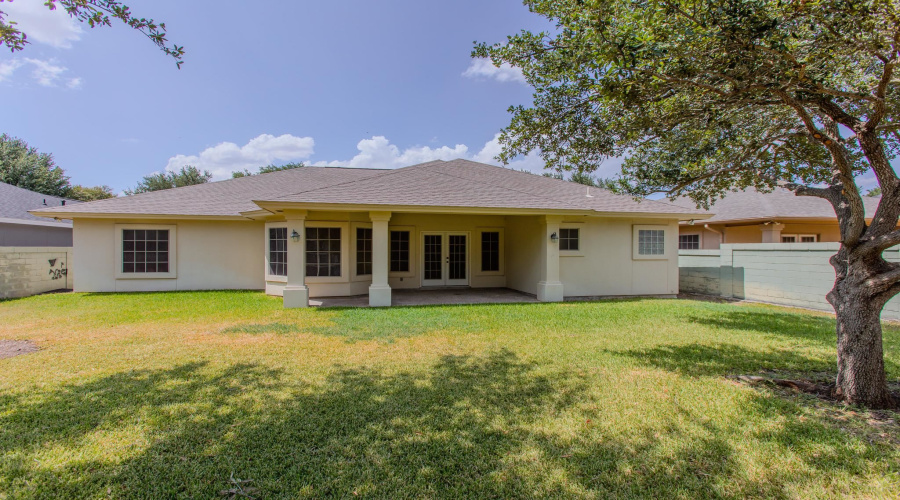 3811 Copper Bend Dr, Laredo, Texas 78045, 4 Bedrooms Bedrooms, 8 Rooms Rooms,2 BathroomsBathrooms,Residential,For Sale,3811 Copper Bend Dr,20263653