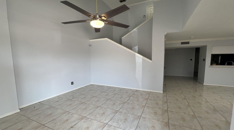 8911 McPherson Rd, LAREDO, Texas 78045-0000, 3 Bedrooms Bedrooms, 5 Rooms Rooms,3 BathroomsBathrooms,Residential,For Rent,8911 McPherson Rd,20263658