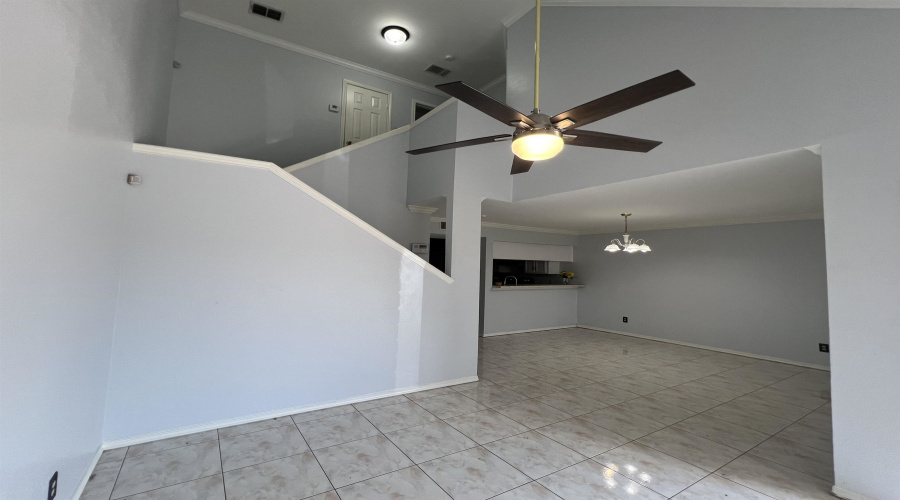8911 McPherson Rd, LAREDO, Texas 78045-0000, 3 Bedrooms Bedrooms, 5 Rooms Rooms,3 BathroomsBathrooms,Residential,For Rent,8911 McPherson Rd,20263658