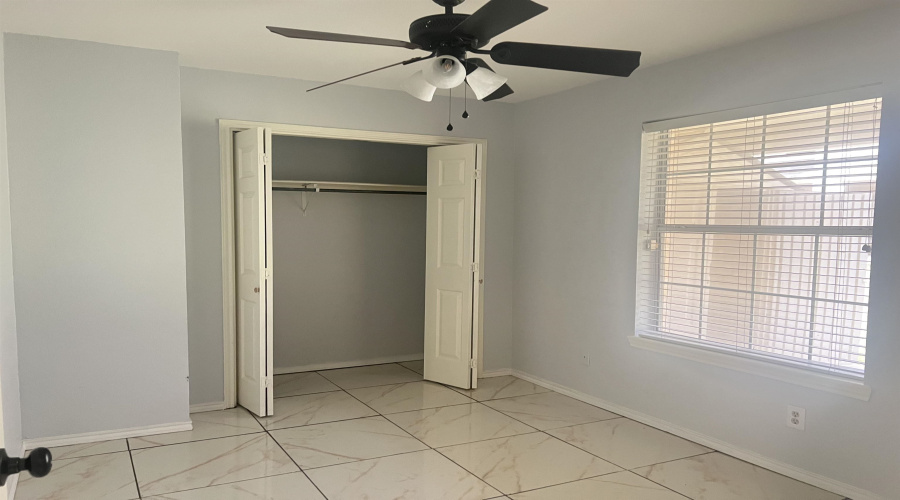 8911 McPherson Rd, LAREDO, Texas 78045-0000, 3 Bedrooms Bedrooms, 5 Rooms Rooms,3 BathroomsBathrooms,Residential,For Rent,8911 McPherson Rd,20263658