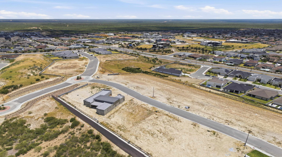 14 Acantilado Dr., Laredo, Texas 78045, ,Land,For Sale,14 Acantilado Dr.,20263668
