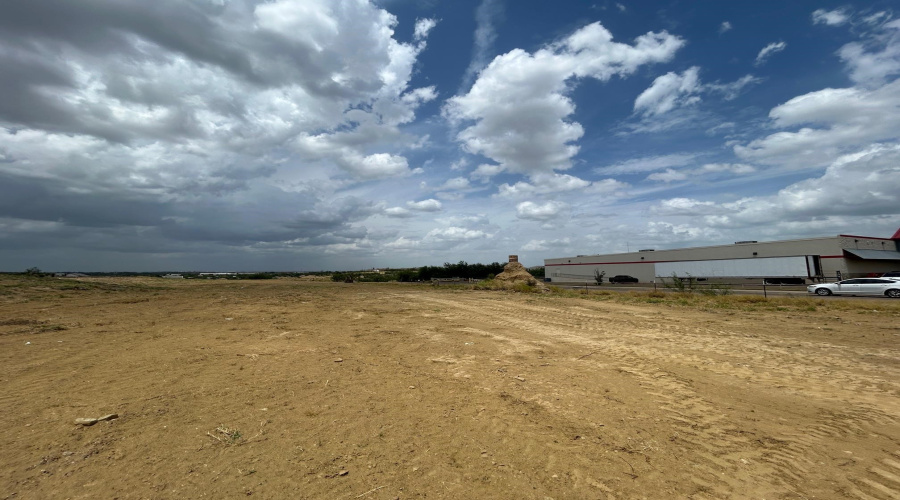 4020 U.S. Hwy 359, Laredo, Texas 78040, ,Land,For Sale,4020 U.S. Hwy 359,20263675