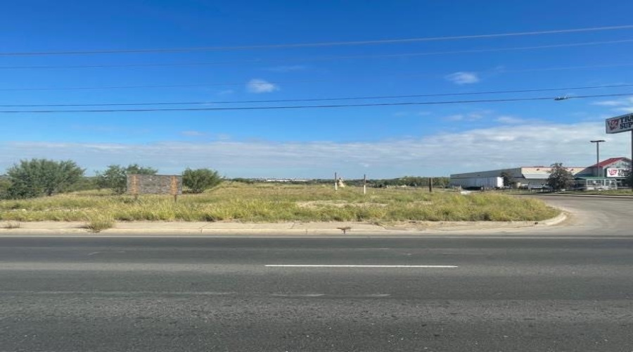 4020 U.S. Hwy 359, Laredo, Texas 78040, ,Land,For Sale,4020 U.S. Hwy 359,20263675