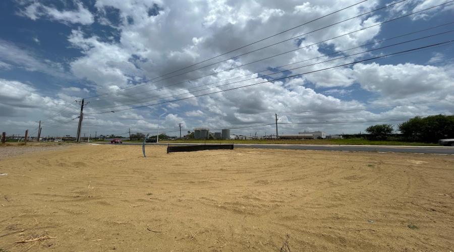 4020 U.S. Hwy 359, Laredo, Texas 78040, ,Land,For Sale,4020 U.S. Hwy 359,20263675
