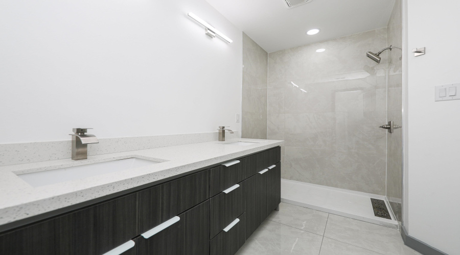 1011 Emerald Valley Dr., Laredo, Texas 78043, 3 Bedrooms Bedrooms, 6 Rooms Rooms,2 BathroomsBathrooms,Residential,For Rent,1011 Emerald Valley Dr.,20263670