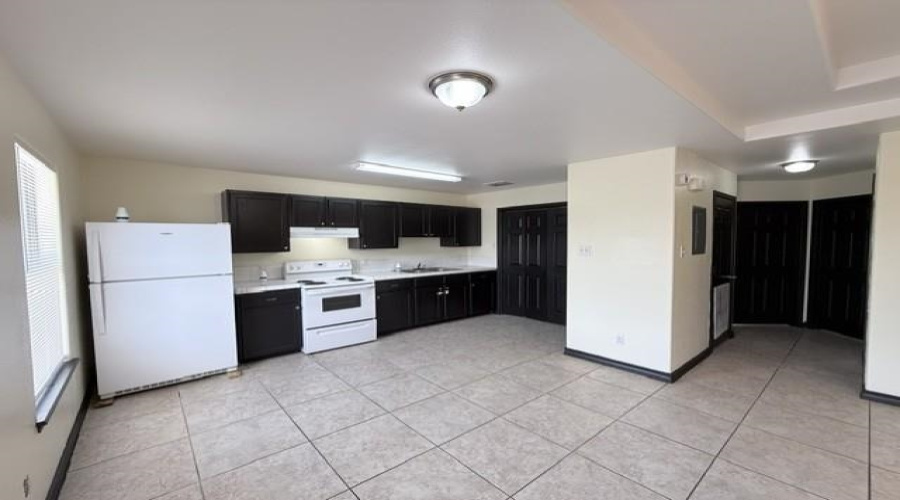 529 Norwich Lp, Laredo, Texas 78045, 2 Bedrooms Bedrooms, 4 Rooms Rooms,1 BathroomBathrooms,Residential,For Rent,529 Norwich Lp,20263672