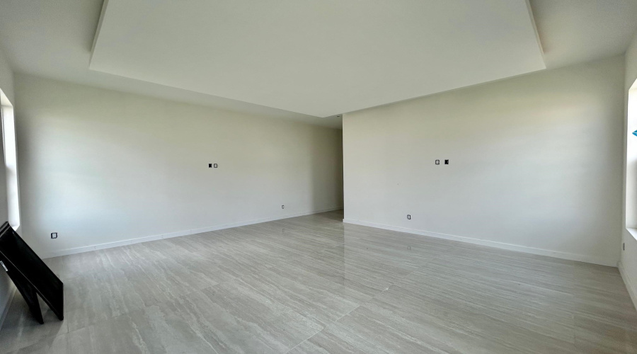 8703 Plantation East Dr, Laredo, Texas 78045, 3 Bedrooms Bedrooms, 6 Rooms Rooms,3 BathroomsBathrooms,Residential,For Sale,8703 Plantation East Dr,20263673