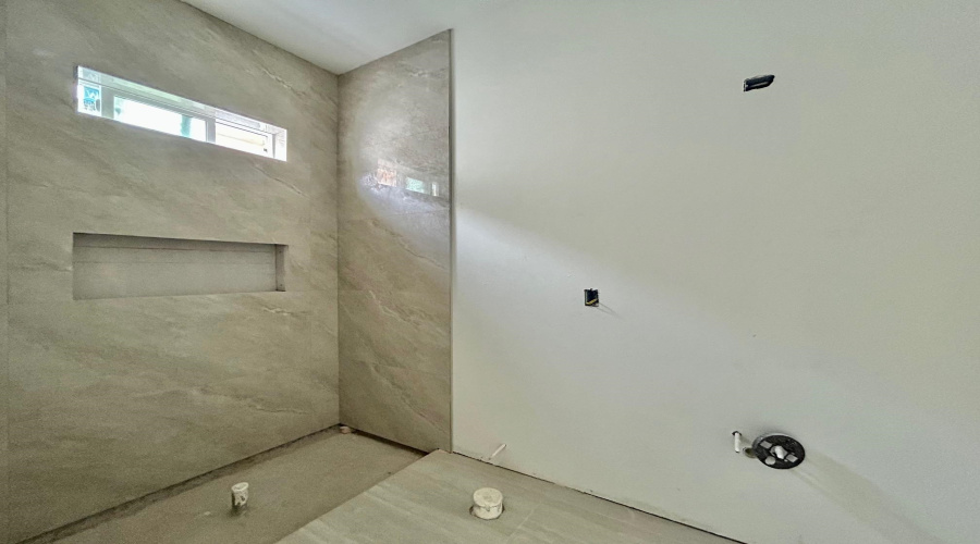 8703 Plantation East Dr, Laredo, Texas 78045, 3 Bedrooms Bedrooms, 6 Rooms Rooms,3 BathroomsBathrooms,Residential,For Sale,8703 Plantation East Dr,20263673