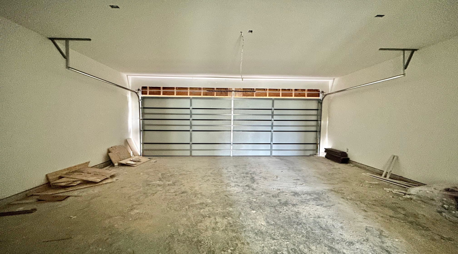 8703 Plantation East Dr, Laredo, Texas 78045, 3 Bedrooms Bedrooms, 6 Rooms Rooms,3 BathroomsBathrooms,Residential,For Sale,8703 Plantation East Dr,20263673