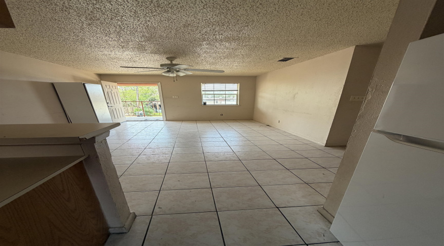 2601 Springfield Ave, LAREDO, Texas 78040, 2 Bedrooms Bedrooms, 4 Rooms Rooms,1 BathroomBathrooms,Residential,For Rent,2601 Springfield Ave,20263678