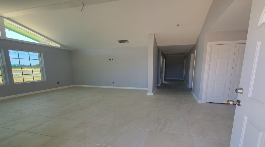 2802 Piedra China St, Laredo, Texas 78043, 3 Bedrooms Bedrooms, 5 Rooms Rooms,2 BathroomsBathrooms,Residential,For Sale,2802 Piedra China St,20263679