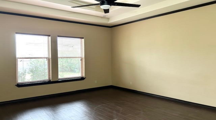 2908 Dickinson Dr, LAREDO, Texas 78041, 4 Bedrooms Bedrooms, 7 Rooms Rooms,3 BathroomsBathrooms,Residential,For Rent,2908 Dickinson Dr,20263680