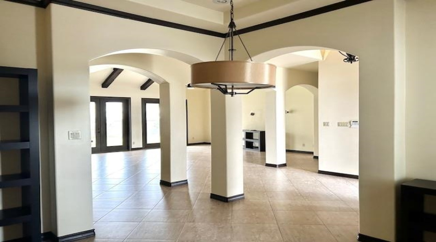 2908 Dickinson Dr, LAREDO, Texas 78041, 4 Bedrooms Bedrooms, 7 Rooms Rooms,3 BathroomsBathrooms,Residential,For Rent,2908 Dickinson Dr,20263680