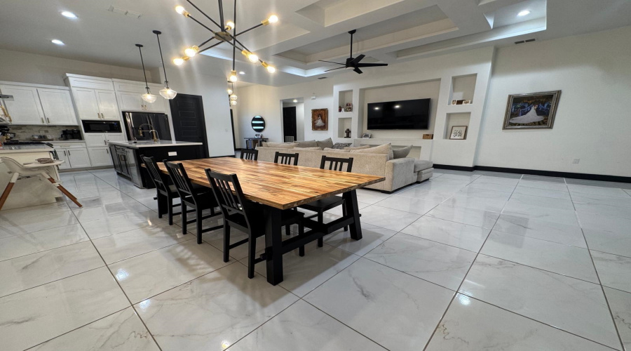 421 Placido Dr, Laredo, Texas 78045, 4 Bedrooms Bedrooms, 9 Rooms Rooms,2 BathroomsBathrooms,Residential,For Rent,421 Placido Dr,20263681