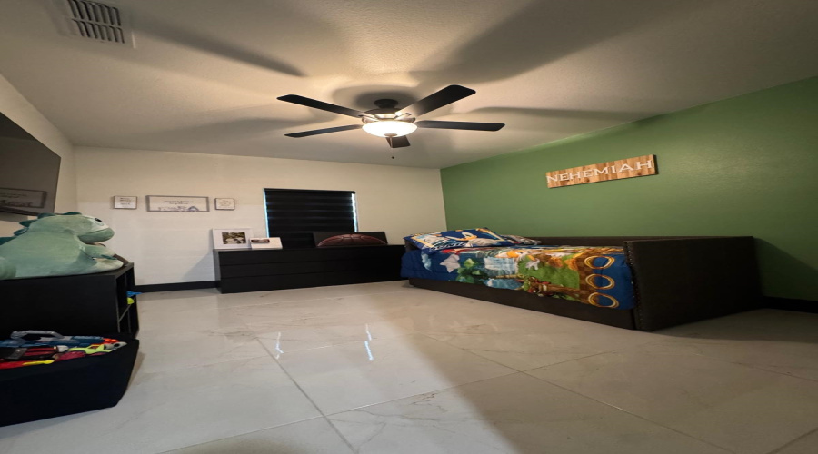 421 Placido Dr, Laredo, Texas 78045, 4 Bedrooms Bedrooms, 9 Rooms Rooms,2 BathroomsBathrooms,Residential,For Rent,421 Placido Dr,20263681