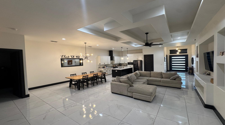 421 Placido Dr, Laredo, Texas 78045, 4 Bedrooms Bedrooms, 9 Rooms Rooms,2 BathroomsBathrooms,Residential,For Rent,421 Placido Dr,20263681
