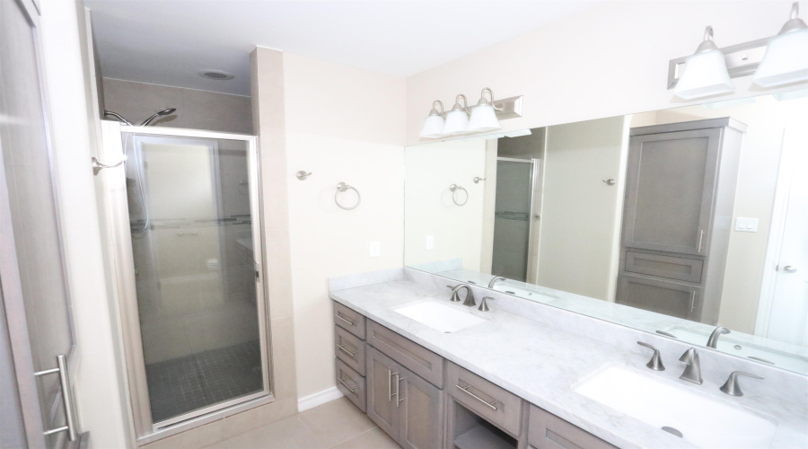 7964 Elka Lp, Laredo, Texas 78045-9043, 3 Bedrooms Bedrooms, 6 Rooms Rooms,2 BathroomsBathrooms,Residential,For Rent,7964 Elka Lp,20263685