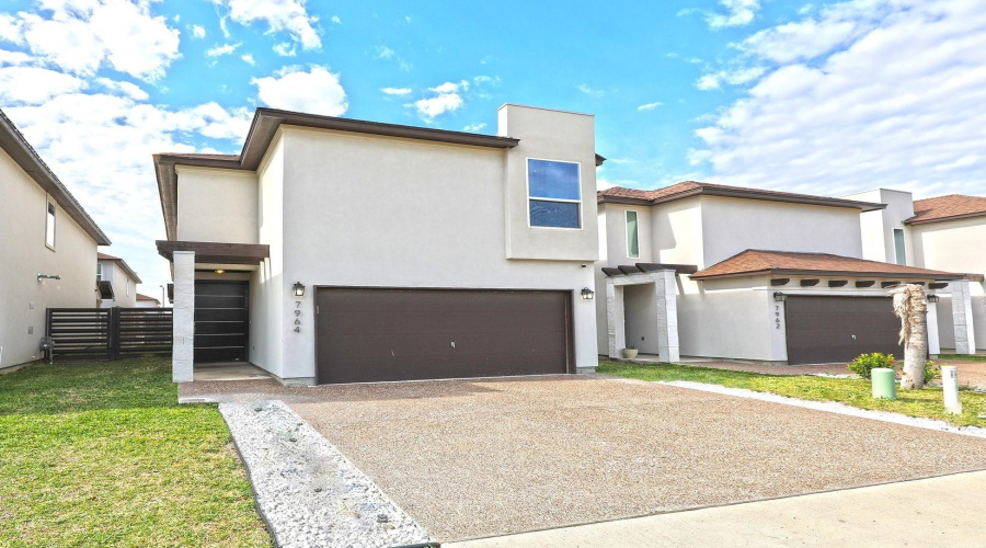 7964 Elka Lp, Laredo, Texas 78045-9043, 3 Bedrooms Bedrooms, 6 Rooms Rooms,2 BathroomsBathrooms,Residential,For Rent,7964 Elka Lp,20263685