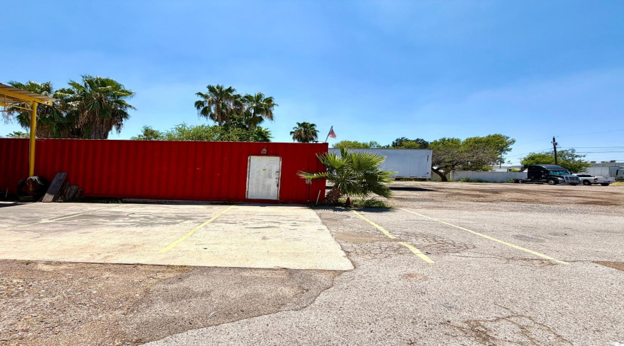 8207 San Lorenzo Dr, Laredo, Texas 78045, ,Land,For Rent,8207 San Lorenzo Dr,20263686