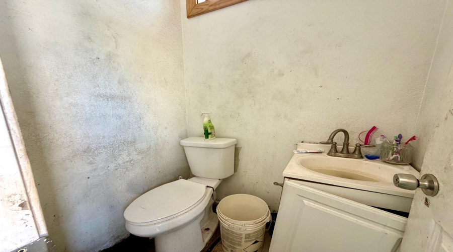 8207 San Lorenzo Dr, Laredo, Texas 78045, ,Land,For Rent,8207 San Lorenzo Dr,20263686