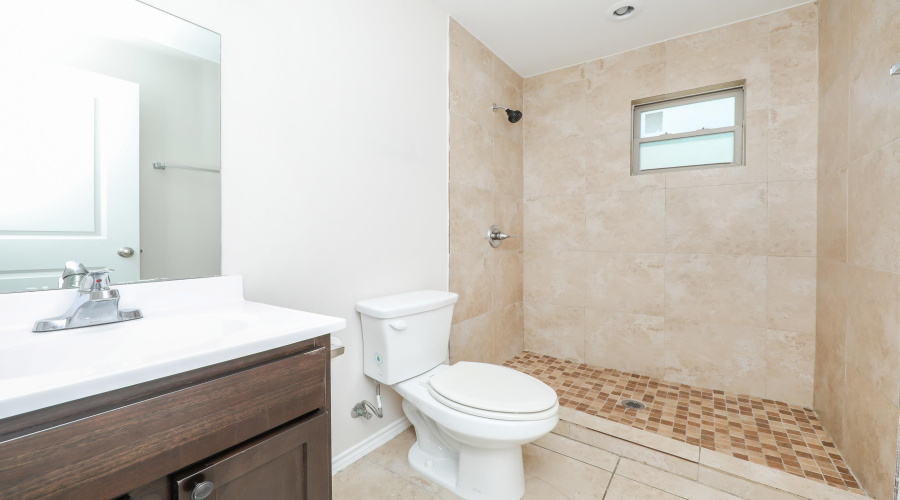 2601 Lomas Del Sur Blvd., Laredo, Texas 78046, 2 Bedrooms Bedrooms, 3 Rooms Rooms,2 BathroomsBathrooms,Residential,For Rent,2601 Lomas Del Sur Blvd.,20263693