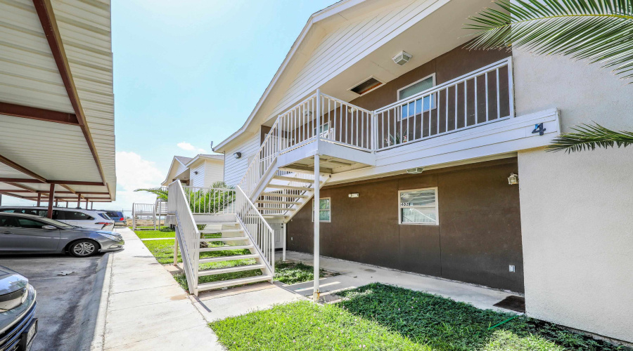 2601 Lomas Del Sur Blvd., Laredo, Texas 78046, 2 Bedrooms Bedrooms, 3 Rooms Rooms,2 BathroomsBathrooms,Residential,For Rent,2601 Lomas Del Sur Blvd.,20263693