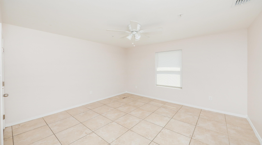 2601 Lomas Del Sur Blvd., Laredo, Texas 78046, 2 Bedrooms Bedrooms, 3 Rooms Rooms,2 BathroomsBathrooms,Residential,For Rent,2601 Lomas Del Sur Blvd.,20263693