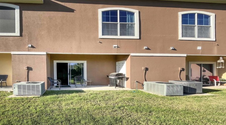 2619 San Isidro Pkwy, Laredo, Texas 78045, 2 Bedrooms Bedrooms, 5 Rooms Rooms,2 BathroomsBathrooms,Residential,For Rent,2619 San Isidro Pkwy,20263694
