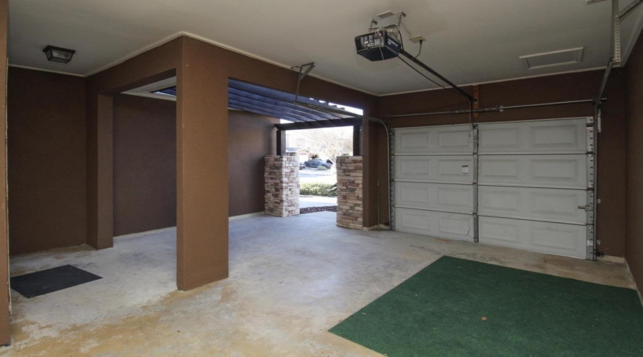 2619 San Isidro Pkwy, Laredo, Texas 78045, 2 Bedrooms Bedrooms, 5 Rooms Rooms,2 BathroomsBathrooms,Residential,For Rent,2619 San Isidro Pkwy,20263694