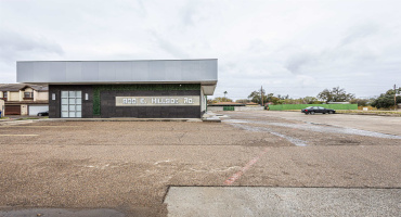 900 Hillside Rd, LAREDO, Texas 78041, 11 Rooms Rooms,2 BathroomsBathrooms,Commercial retail/office,For Rent,900 Hillside Rd,20263709