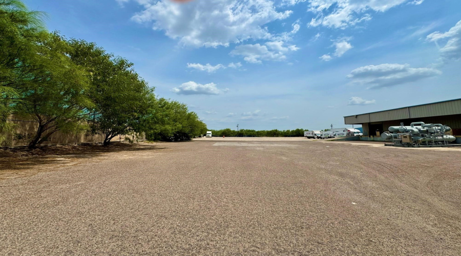 212 Flecha Ln, Laredo, Texas 78045, ,Land,For Rent,212 Flecha Ln,20263704