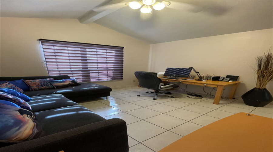 104 Flathead Lake Dr, Laredo, Texas 78041, 3 Bedrooms Bedrooms, 7 Rooms Rooms,4 BathroomsBathrooms,Residential,For Rent,104 Flathead Lake Dr,20262743