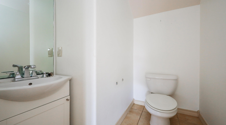 10510 Sandia Dr, Laredo, Texas 78046, 3 Bedrooms Bedrooms, 6 Rooms Rooms,2 BathroomsBathrooms,Residential,For Rent,10510 Sandia Dr,20263697